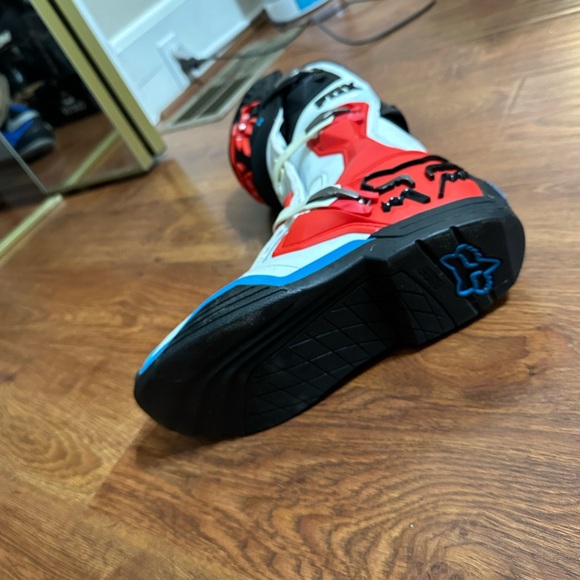 Men’s Fox Racing Boots - Picture 4 of 11